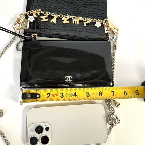 💯 CHANEL CC Black Patent Leather Wallet on Chain w/ auth cert - Picture 10 of 14